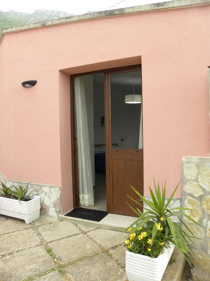 Bed and Breakfast Ibiscus Castellammare del Golfo Exterior foto